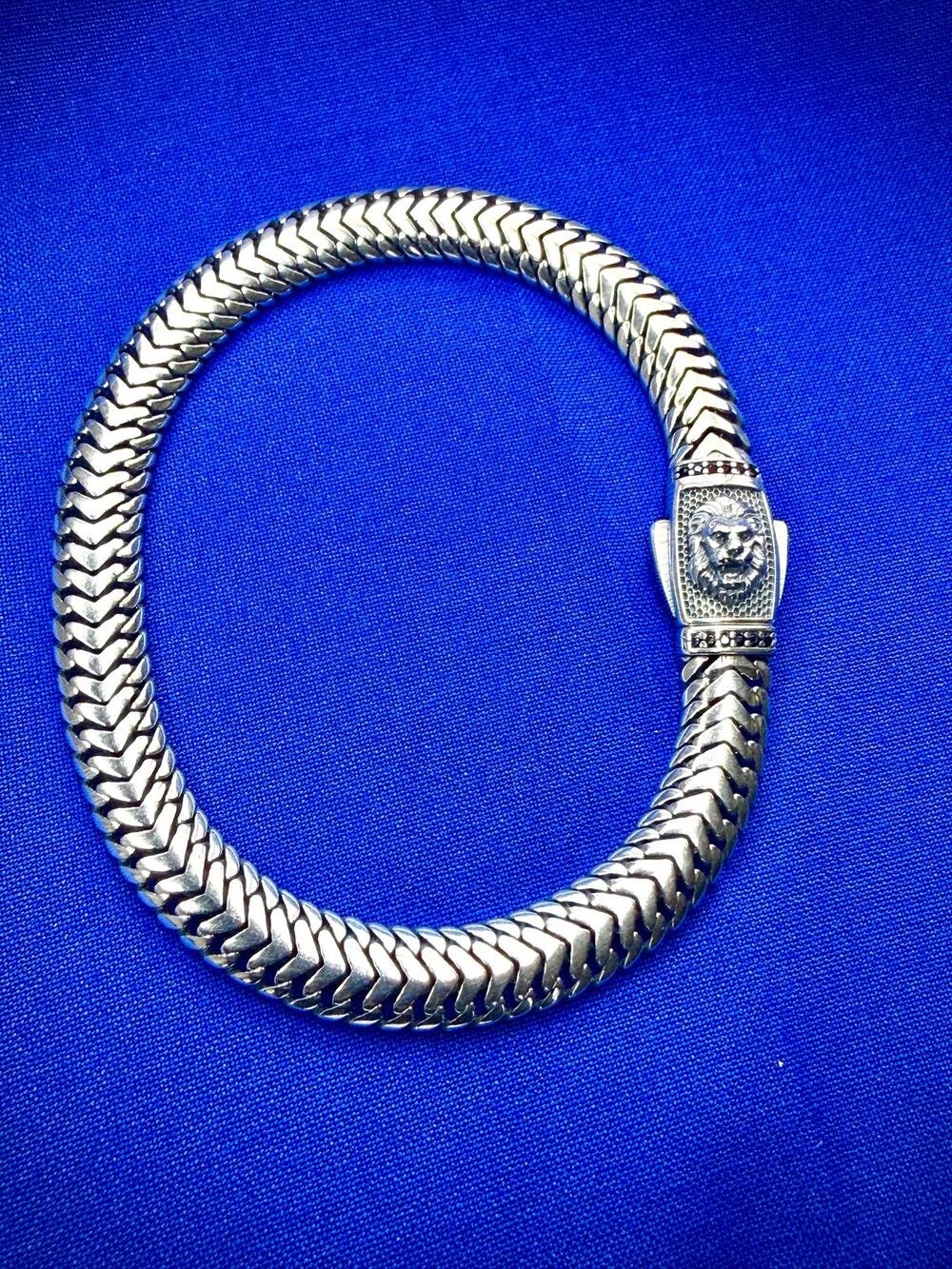 925 Sterling Silver Herringbone Snake Link Bracelet Lion Clasp Black CZ 8.2mm 9